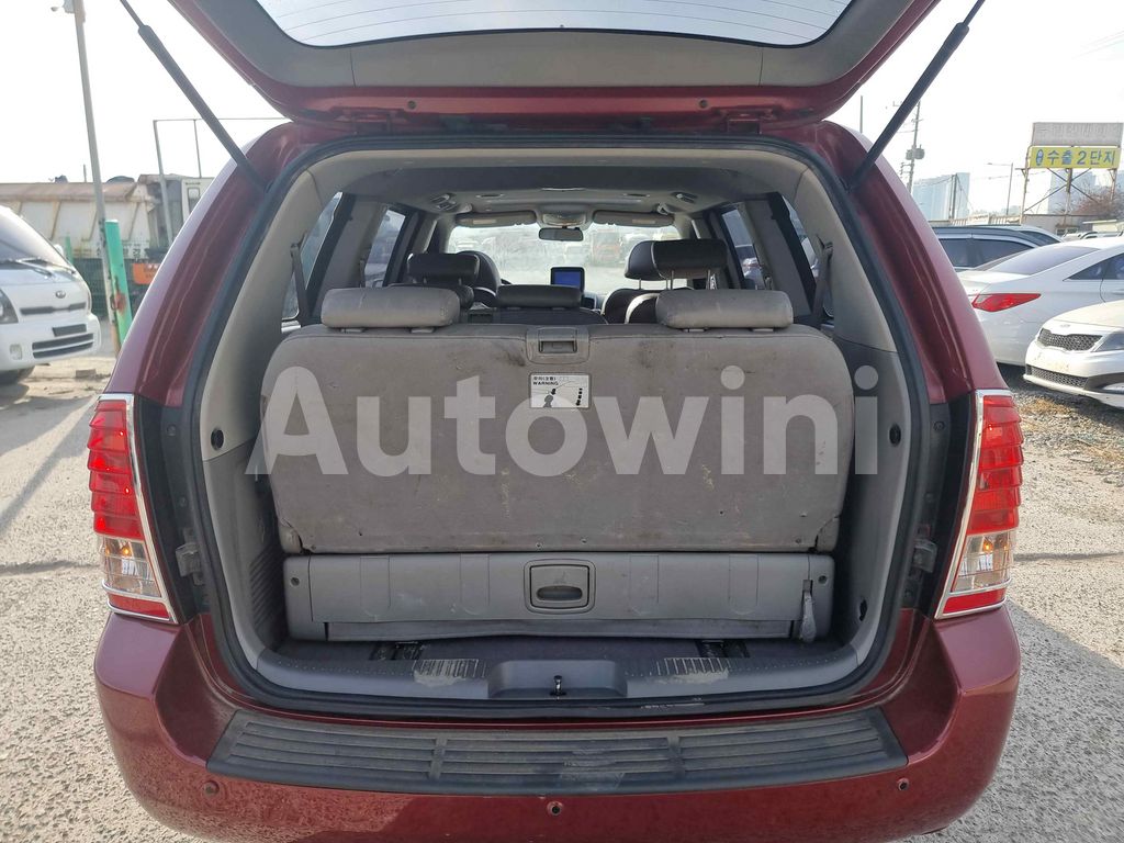 2011 KIA GRAND CARNIVAL R SUNROOF - 26
