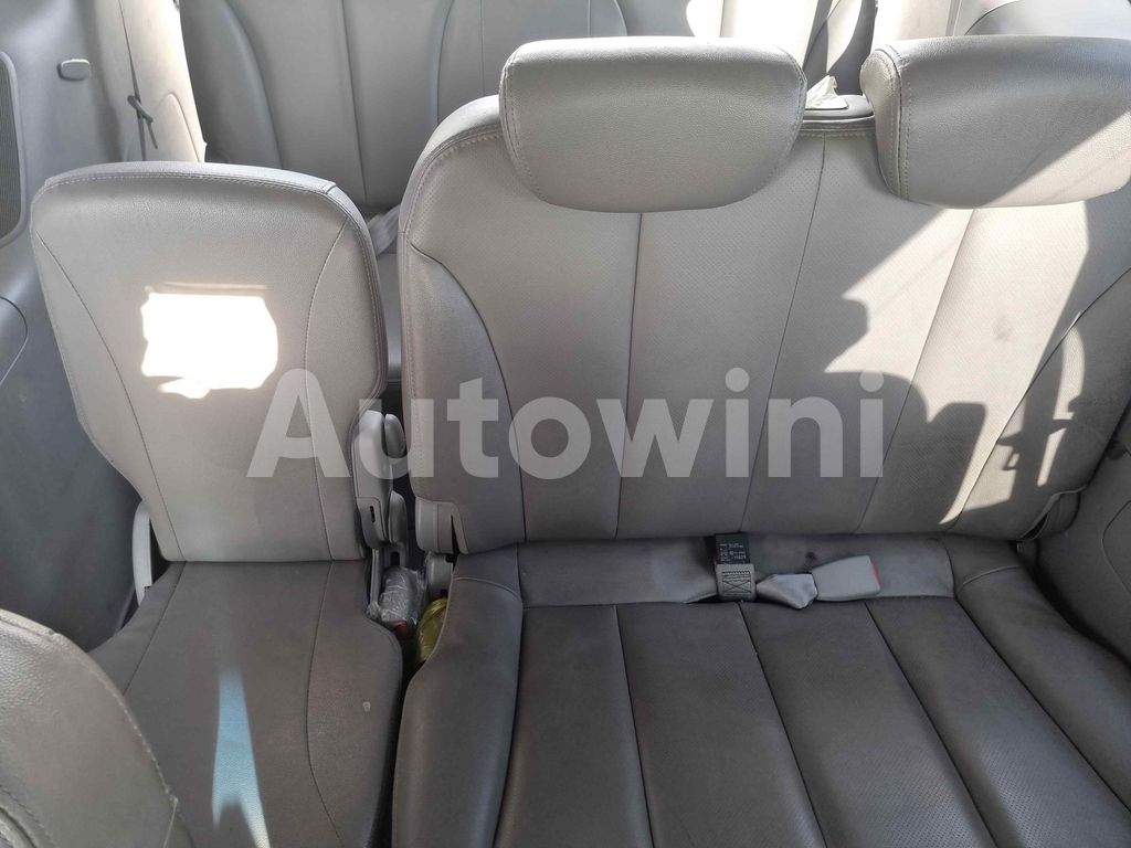 2011 KIA GRAND CARNIVAL R SUNROOF - 34