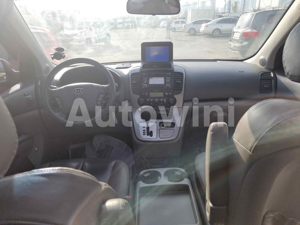 2011 KIA GRAND CARNIVAL R SUNROOF - 36