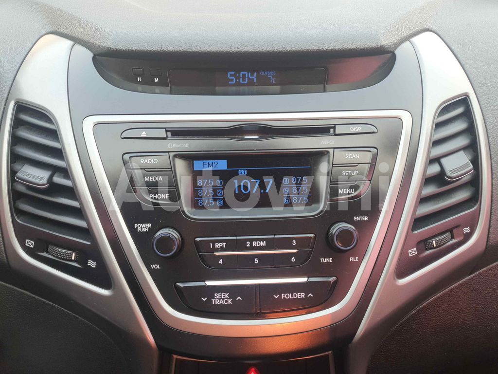 2016 HYUNDAI AVANTE ELANTRA 17INCH LPG AT - 40