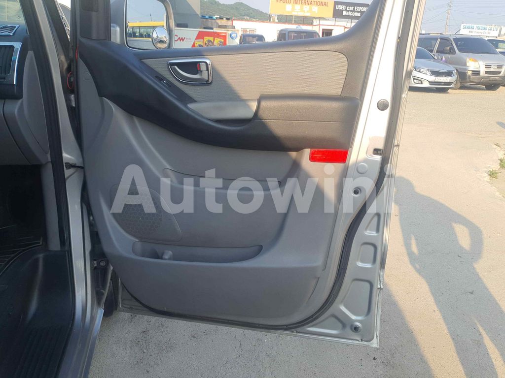 2011 HYUNDAI GRAND STAREX H-1 PREMIUM 12SEAT ANDROID ABS VDC AT - 19