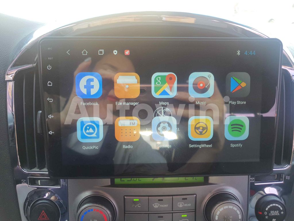 2011 HYUNDAI GRAND STAREX H-1 PREMIUM 12SEAT ANDROID ABS VDC AT - 42
