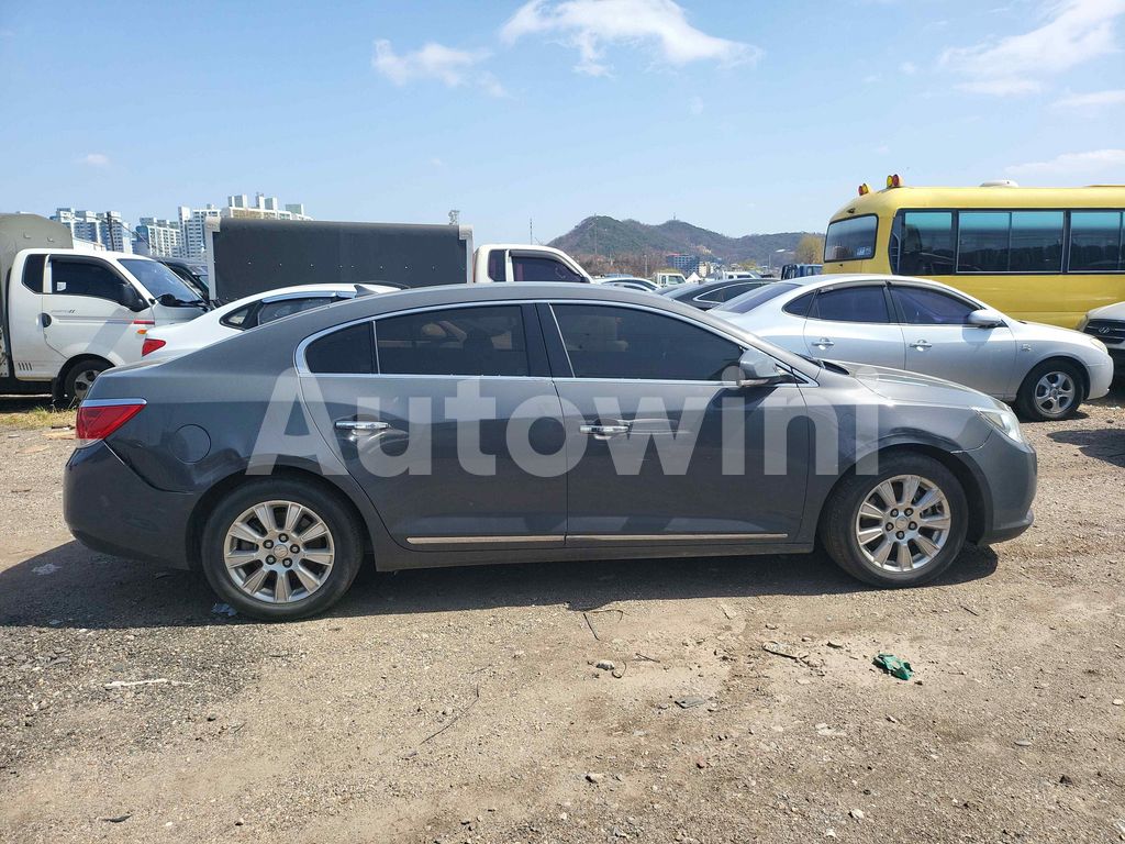 KLAPA69JDBB011128 2011 GM DAEWOO (CHEVROLET) ALPHEON LUXURY-4