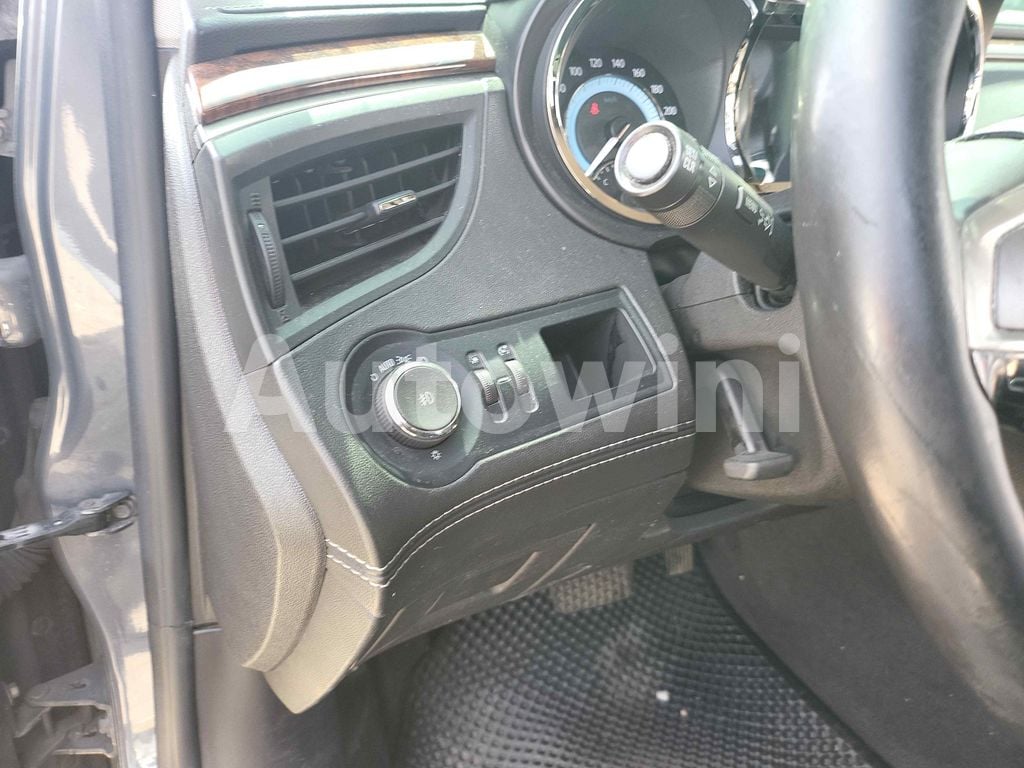 2011 GM DAEWOO (CHEVROLET) ALPHEON LUXURY - 29
