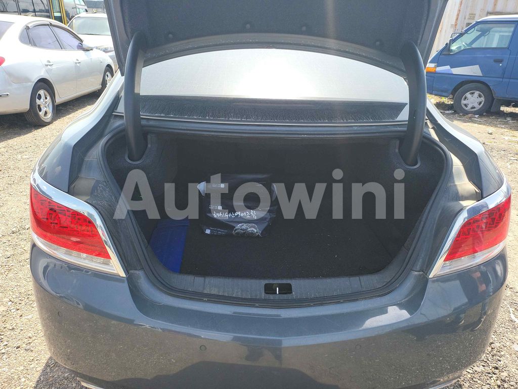 2011 GM DAEWOO (CHEVROLET) ALPHEON LUXURY - 32