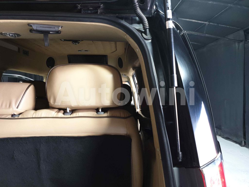 2017 HYUNDAI GRAND STAREX H-1 LIMOUSINE+ABS+NAVI+CAMERA - 17