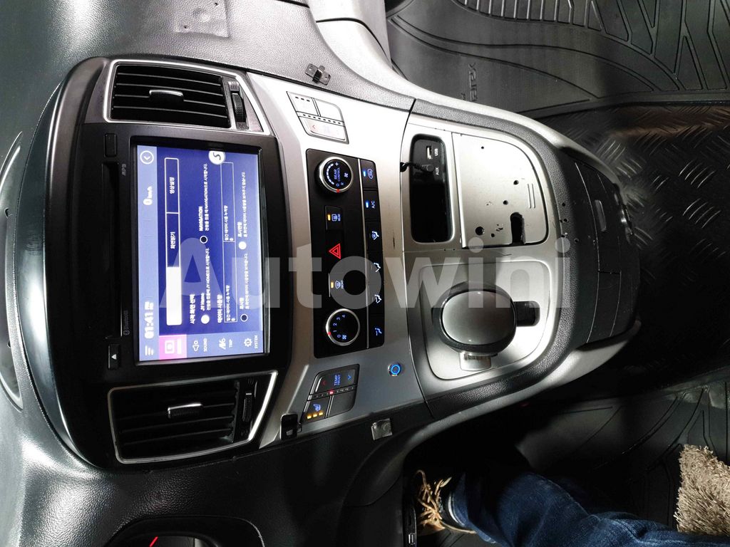 2017 HYUNDAI GRAND STAREX H-1 LIMOUSINE+ABS+NAVI+CAMERA - 41