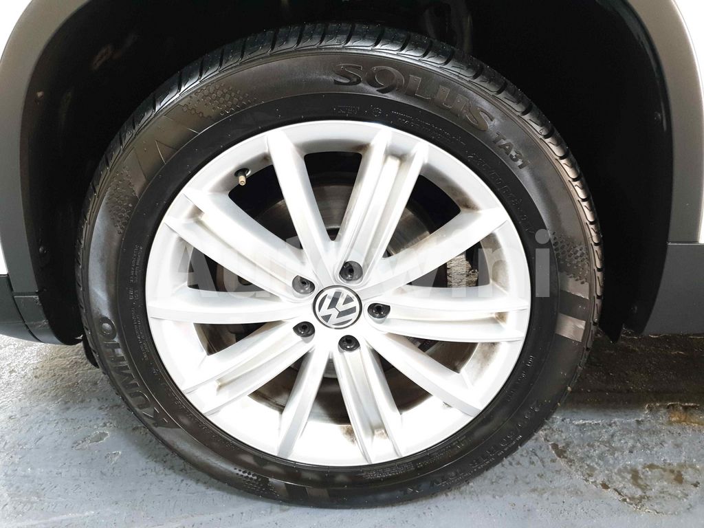 2013 VOLKSWAGEN  TIGUAN AUTO+ABS+S.KEY+SUNROOF+4*4+NAVI+CAMERA - 51