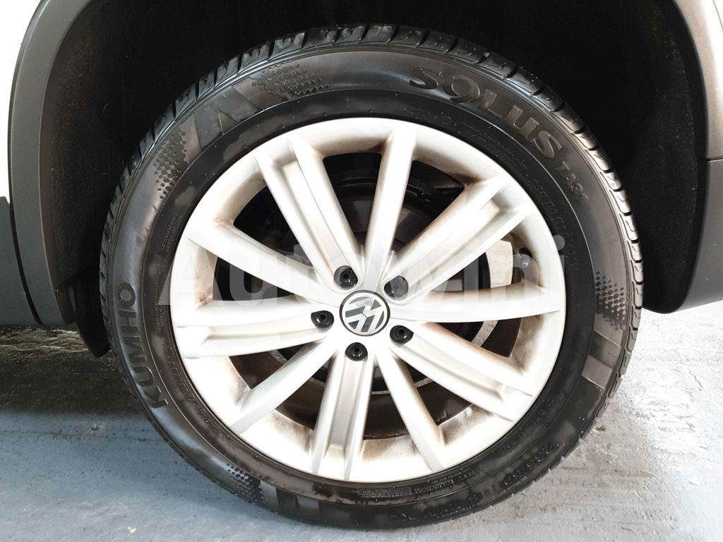 2013 VOLKSWAGEN  TIGUAN AUTO+ABS+S.KEY+SUNROOF+4*4+NAVI+CAMERA - 54