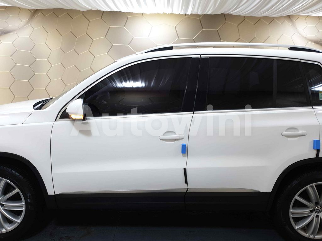 2013 VOLKSWAGEN  TIGUAN AUTO+ABS+S.KEY+SUNROOF+4*4+NAVI+CAMERA - 7