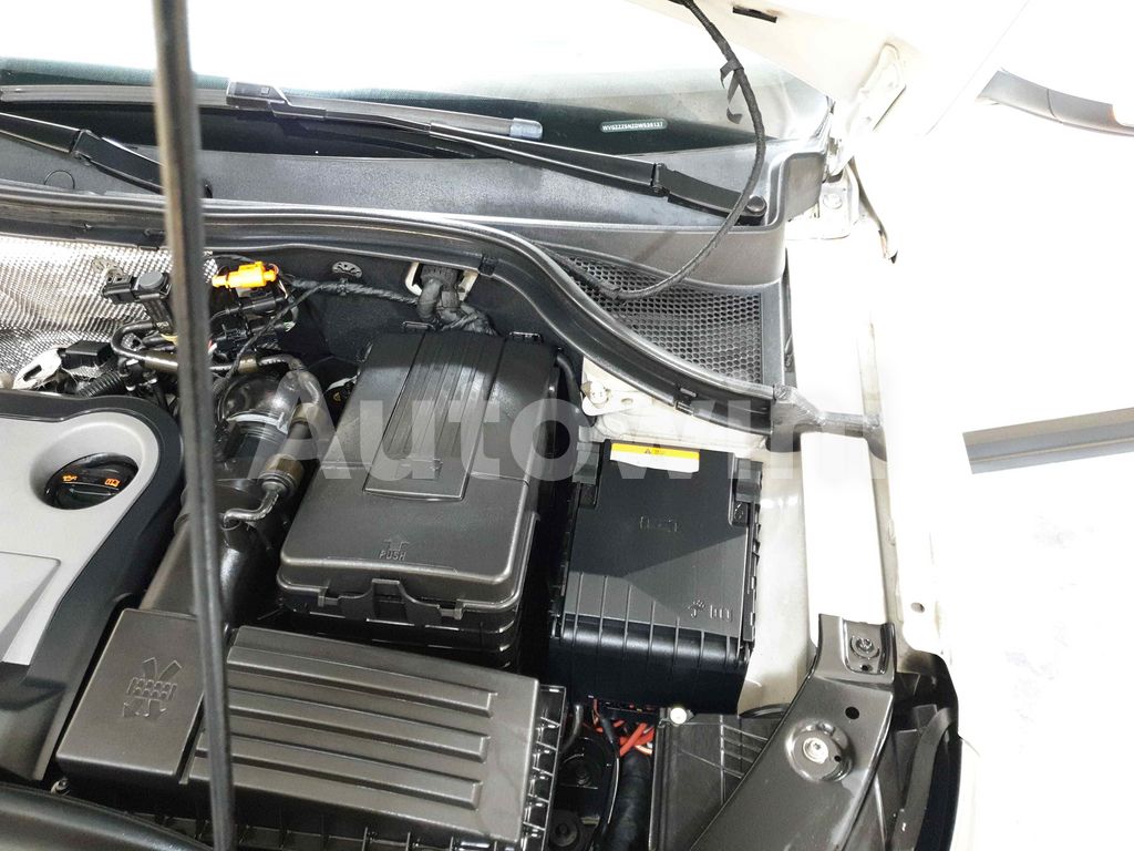 2013 VOLKSWAGEN  TIGUAN AUTO+ABS+S.KEY+SUNROOF+4*4+NAVI+CAMERA - 12