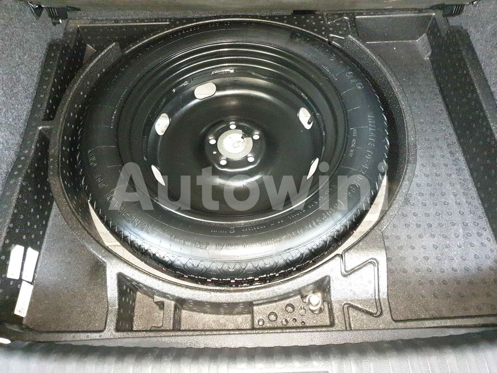 2013 VOLKSWAGEN  TIGUAN AUTO+ABS+S.KEY+SUNROOF+4*4+NAVI+CAMERA - 20