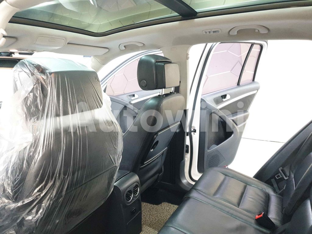 2013 VOLKSWAGEN  TIGUAN AUTO+ABS+S.KEY+SUNROOF+4*4+NAVI+CAMERA - 27