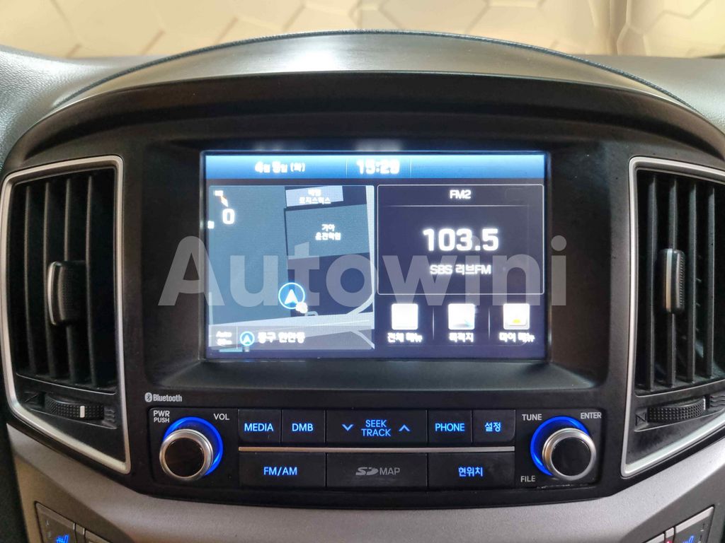 2017 HYUNDAI GRAND STAREX AUTO +11 SEAT +ABS+NAVI+REAR CAMERA - 13