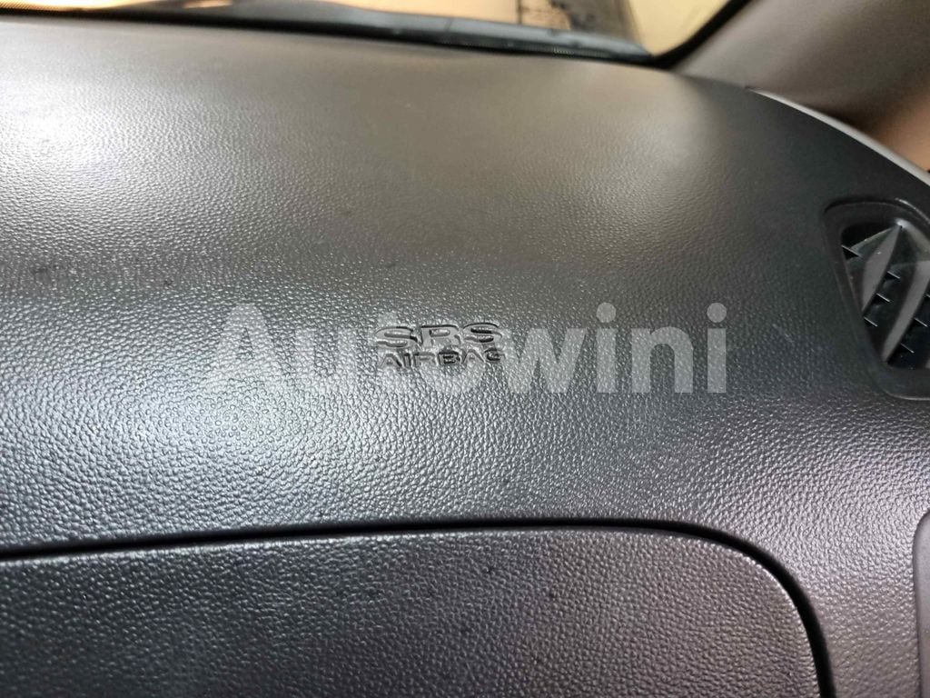 2017 HYUNDAI GRAND STAREX AUTO +11 SEAT +ABS+NAVI+REAR CAMERA - 26