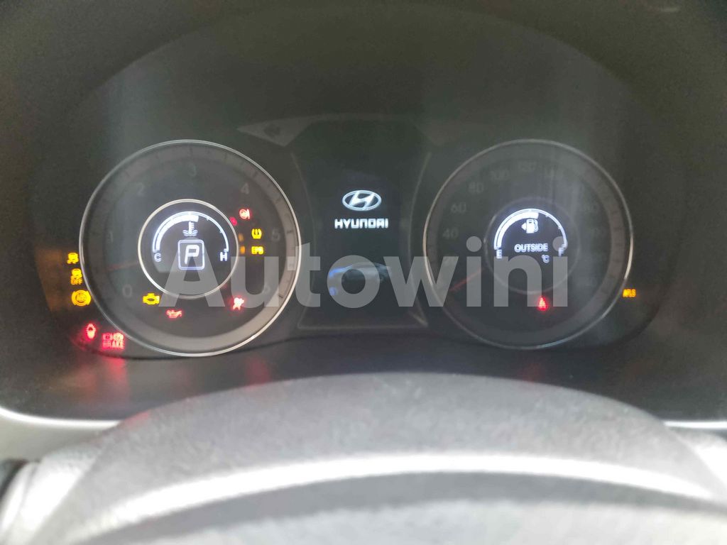 2012 HYUNDAI I40 SALOON AUTO +S.KEY +NAVI+REAR CAMERA - 47