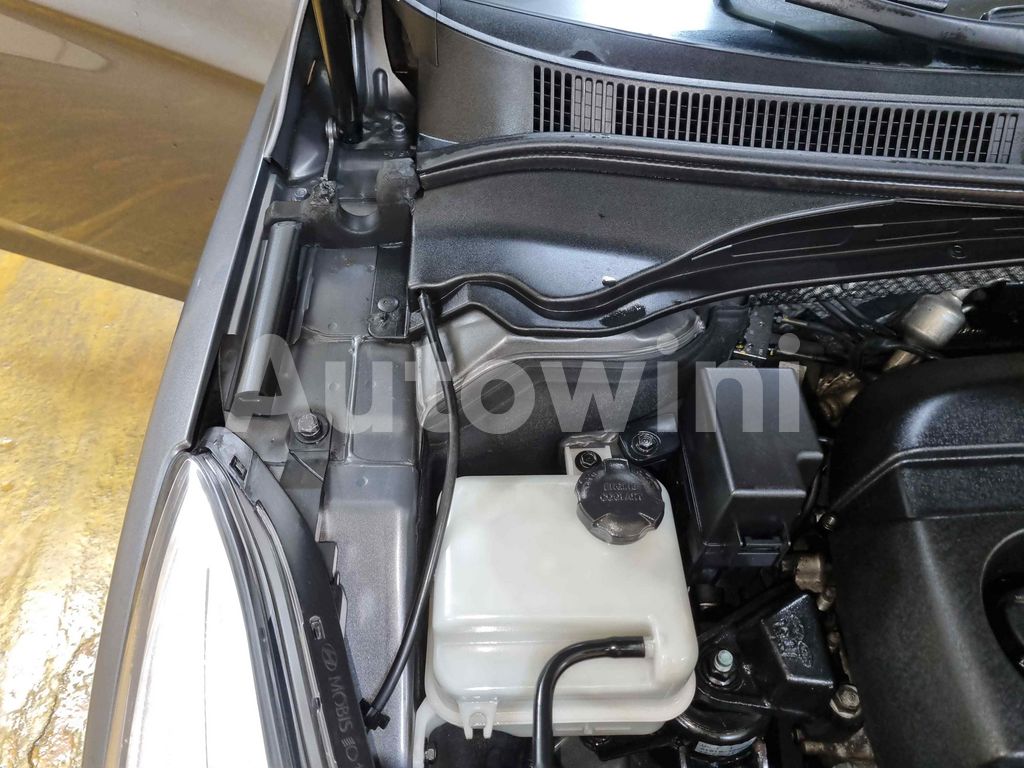 2012 HYUNDAI I40 SALOON AUTO +S.KEY +NAVI+REAR CAMERA - 23