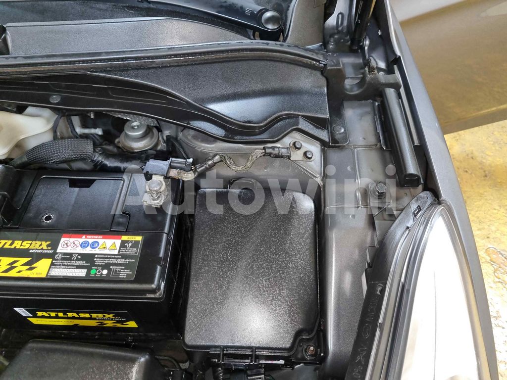 2012 HYUNDAI I40 SALOON AUTO +S.KEY +NAVI+REAR CAMERA - 24