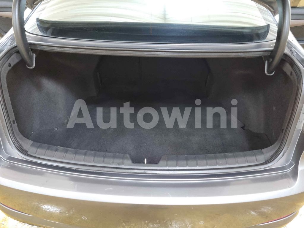 2012 HYUNDAI I40 SALOON AUTO +S.KEY +NAVI+REAR CAMERA - 38