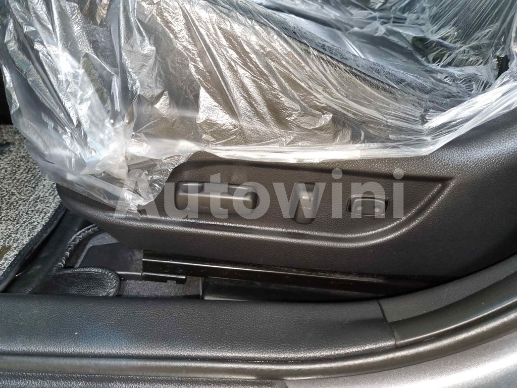 2012 HYUNDAI I40 SALOON AUTO +S.KEY +NAVI+REAR CAMERA - 43