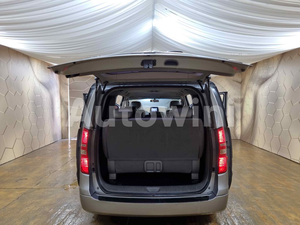 2014 HYUNDAI GRAND STAREX H-1 AUTO +ABS+NAVI+REAR CAMERA - 32