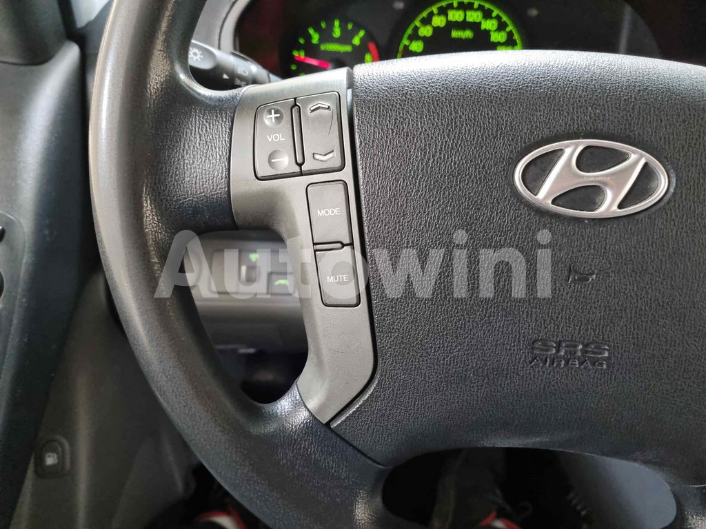 2014 HYUNDAI GRAND STAREX H-1 AUTO +ABS+NAVI+REAR CAMERA - 11