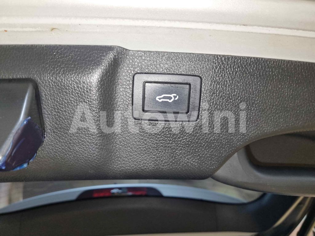 2014 HYUNDAI MAXCRUZ AUTO +S.KEY +SUN ROOF +NAVI +REAR CAMERA - 37