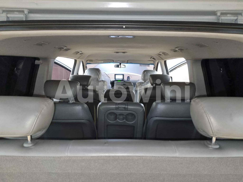 2014 HYUNDAI GRAND STAREX H-1 AUTO +ABS +NAVI +REAR CAMERA +12 SEAT - 33