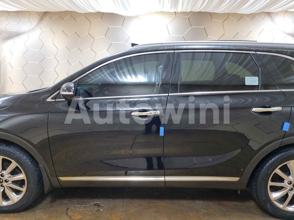 2015 KIA  SORENTO AUTO +4WD+S.KEY +NAVI+REAR CAMERA +ABS - 7