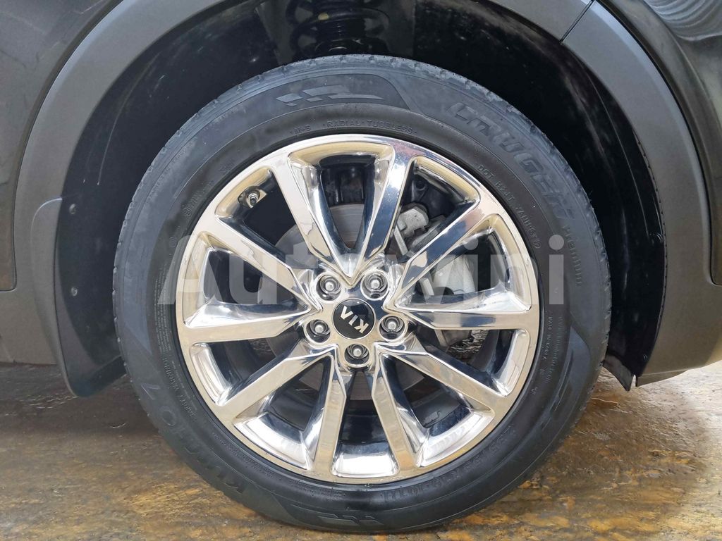 2015 KIA  SORENTO AUTO +4WD+S.KEY +NAVI+REAR CAMERA +ABS - 48