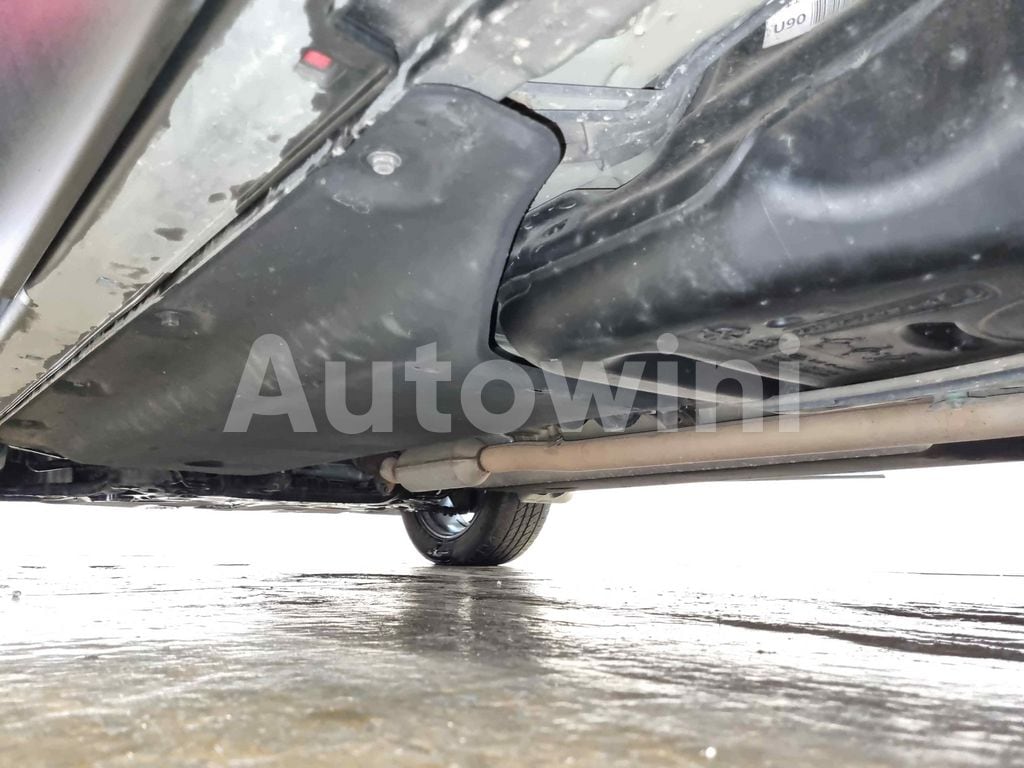 2015 KIA  SORENTO AUTO +4WD+S.KEY +NAVI+REAR CAMERA +ABS - 56