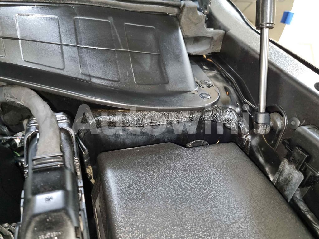 2015 KIA  SORENTO AUTO +4WD+S.KEY +NAVI+REAR CAMERA +ABS - 20