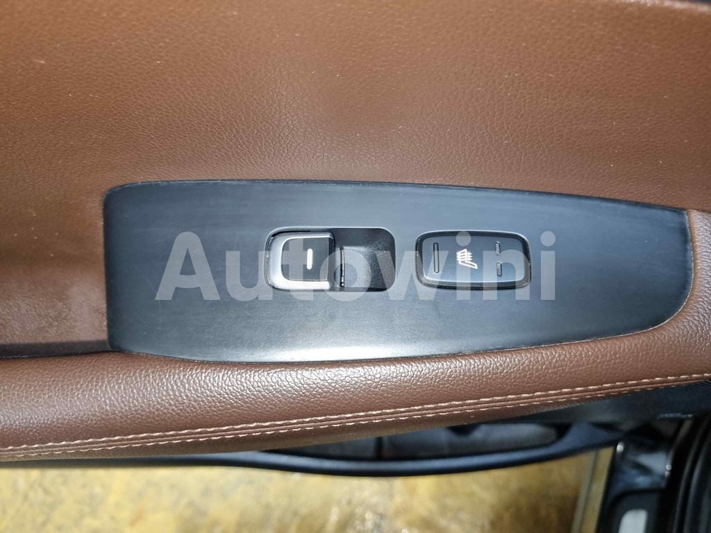 2015 KIA  SORENTO AUTO +4WD+S.KEY +NAVI+REAR CAMERA +ABS - 36