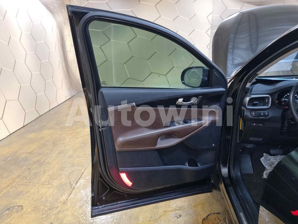 2015 KIA  SORENTO AUTO +4WD+S.KEY +NAVI+REAR CAMERA +ABS - 38