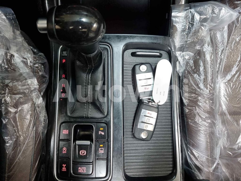 2015 KIA  SORENTO AUTO +4WD+S.KEY +NAVI+REAR CAMERA +ABS - 14