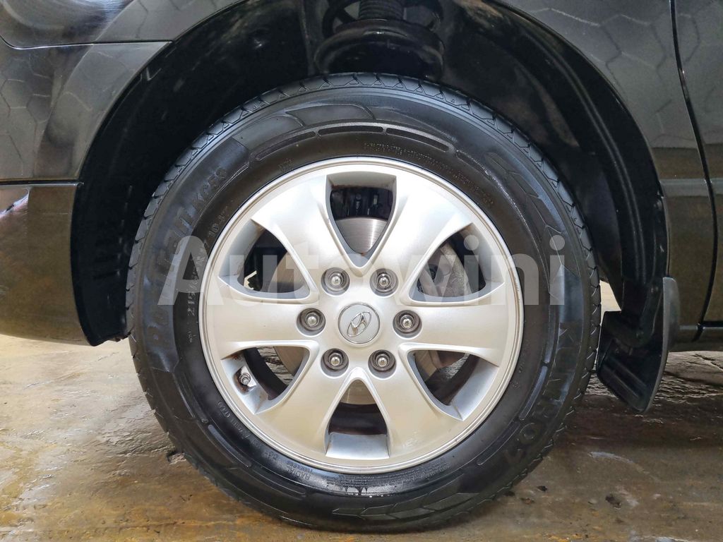 2017 HYUNDAI GRAND STAREX H-1 AUTO +4WD+NAVI+REAR CAMERA - 47