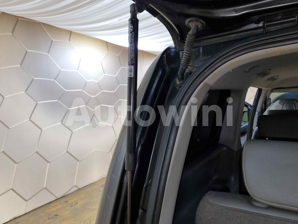 2017 HYUNDAI GRAND STAREX H-1 AUTO +4WD+NAVI+REAR CAMERA - 33