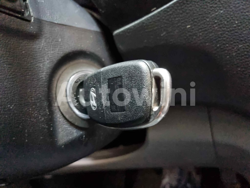 2017 HYUNDAI GRAND STAREX H-1 AUTO +4WD+NAVI+REAR CAMERA - 16