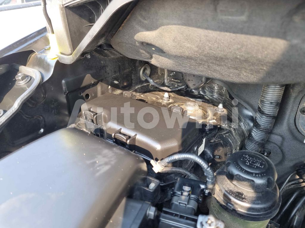 2017 HYUNDAI GRAND STAREX H-1 AUTO +4WD+NAVI+REAR CAMERA - 21