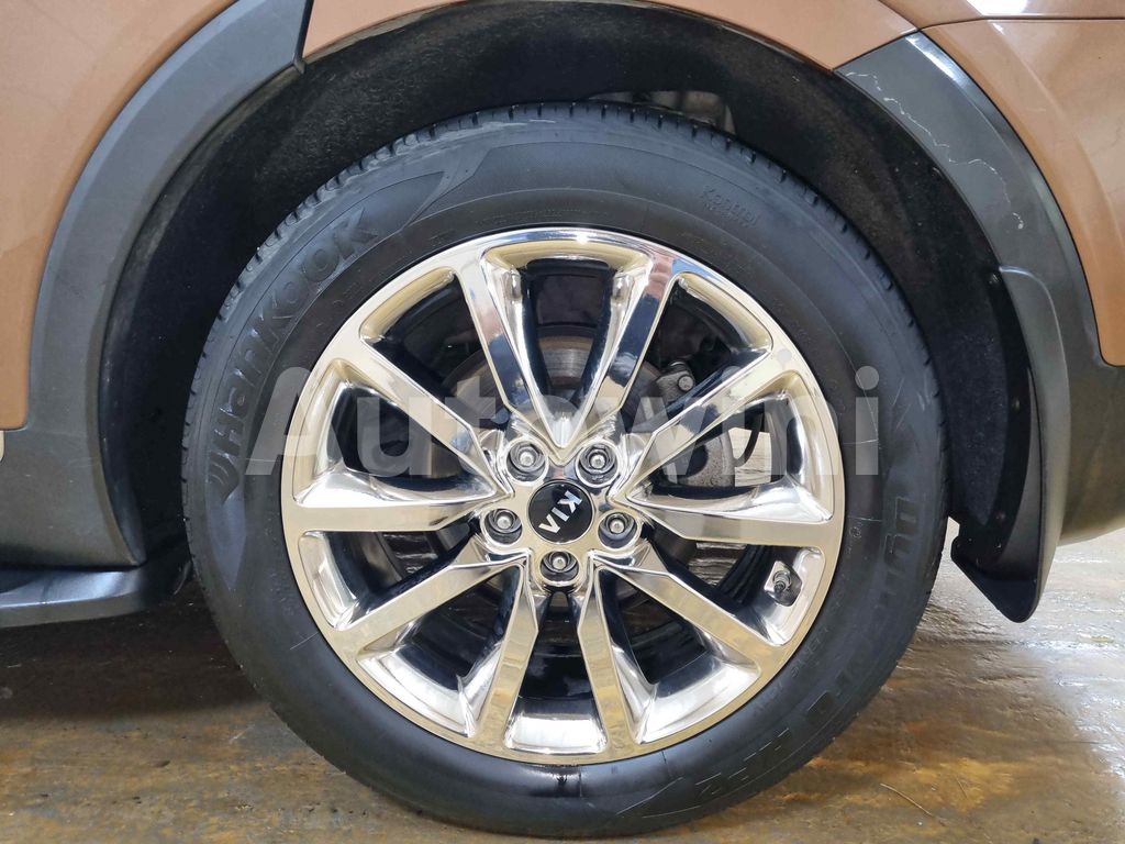 2015 KIA  SORENTO AUTO +S.KEY +SUN ROOF +NAVI +REAR CAMERA - 50