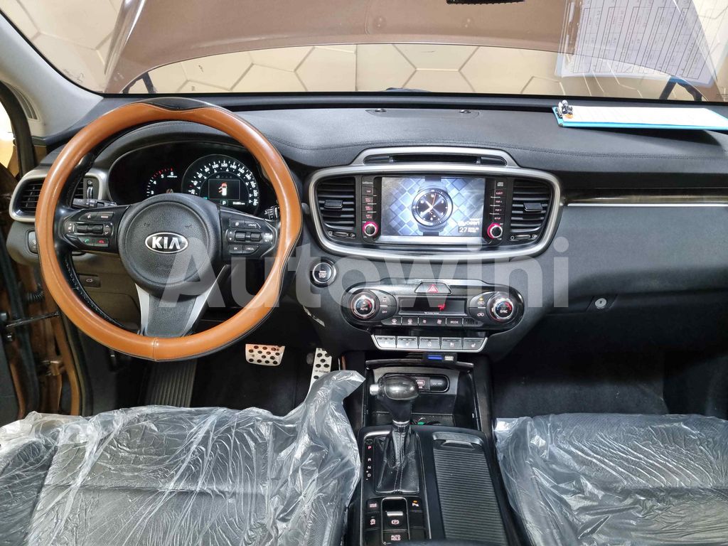 2015 KIA  SORENTO AUTO +S.KEY +SUN ROOF +NAVI +REAR CAMERA - 9