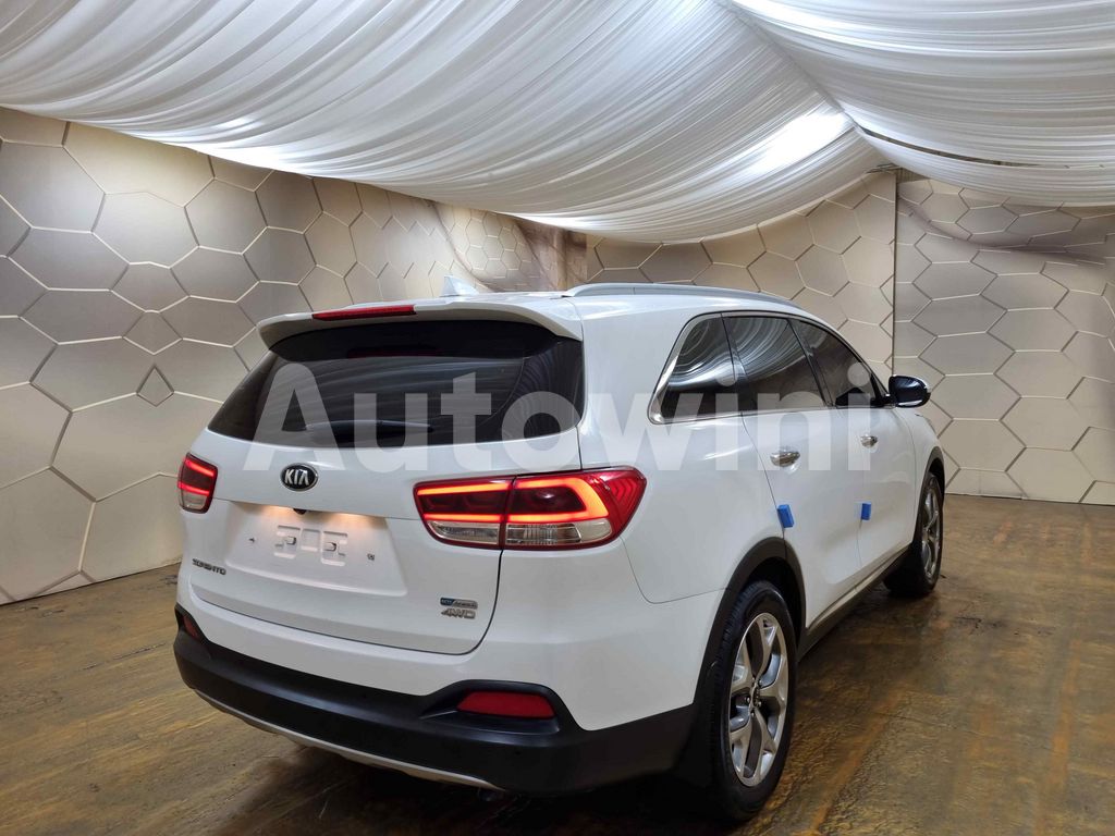KNAPS81ABFA117341 2015 KIA  SORENTO AUTO +S.KEY +NAVI +REAR CAMERA-2