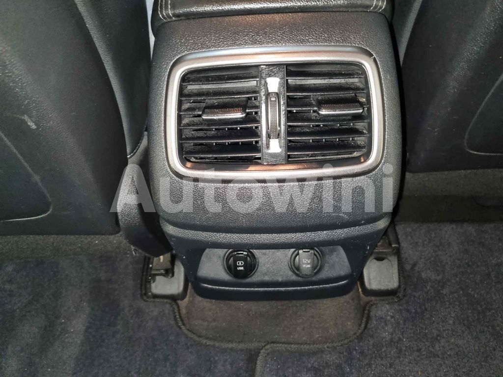 2015 KIA  SORENTO AUTO +S.KEY +NAVI +REAR CAMERA - 32