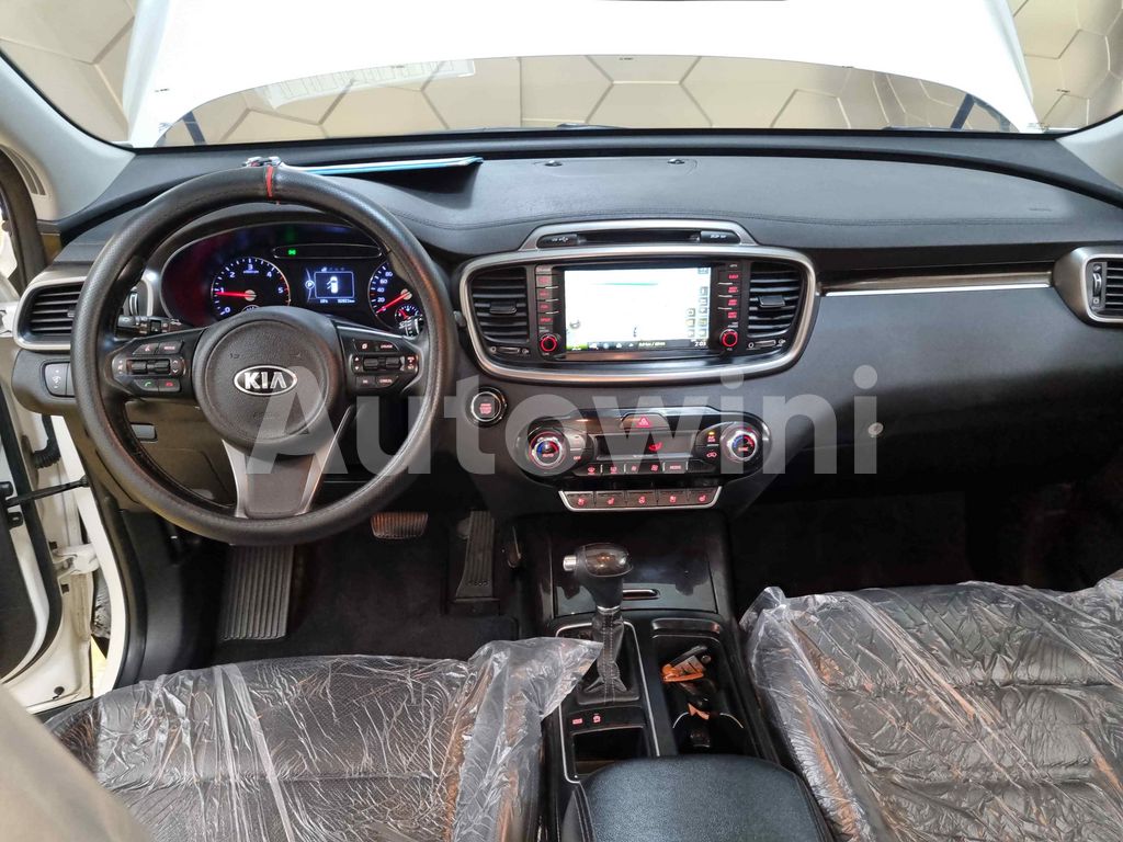 2015 KIA  SORENTO AUTO +S.KEY +NAVI +REAR CAMERA - 9