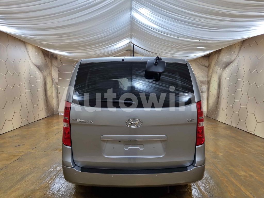 KMJWA37KBHU918146 2017 HYUNDAI GRAND STAREX H-1 AUTO +12 SEAT +NAVI +REAR CAMERA-4