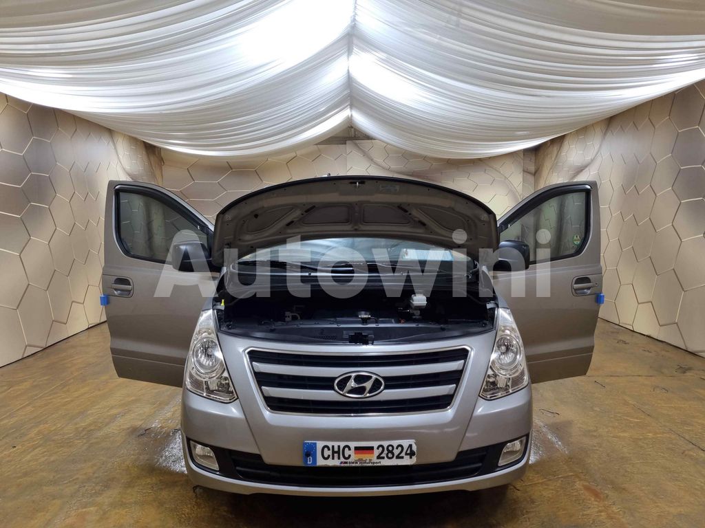2017 HYUNDAI GRAND STAREX H-1 AUTO +12 SEAT +NAVI +REAR CAMERA - 17