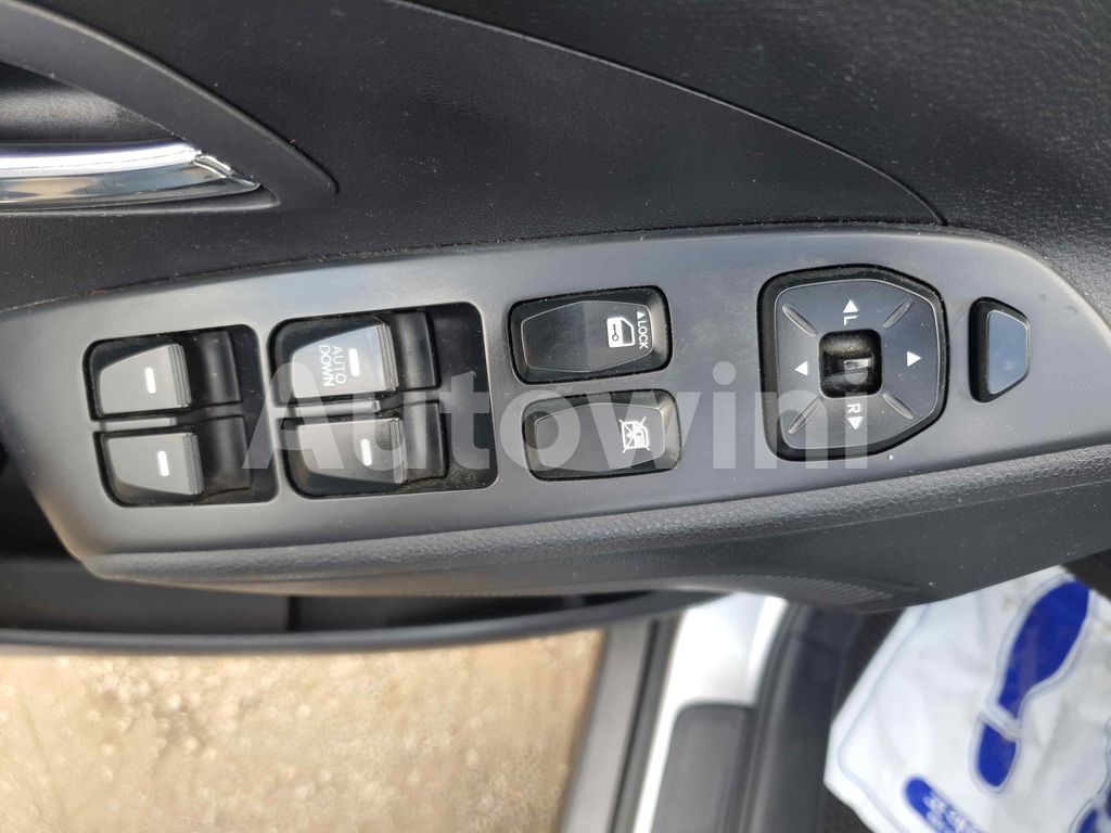 2011 HYUNDAI TUCSON IX NAVI X20 - 18