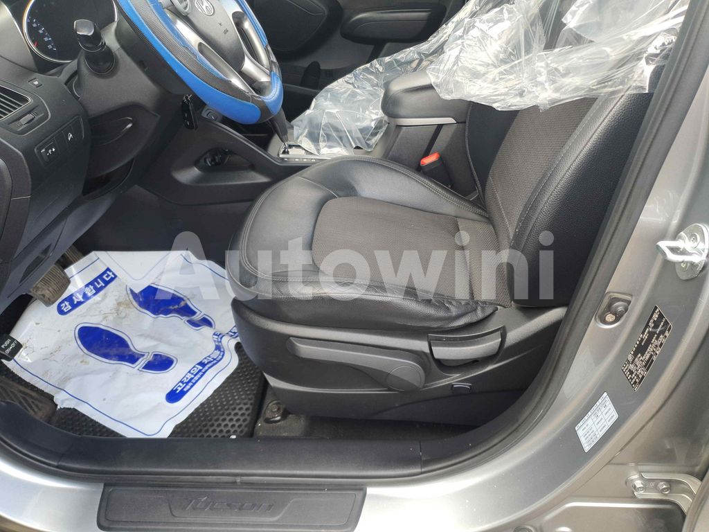 2011 HYUNDAI TUCSON IX NAVI X20 - 21