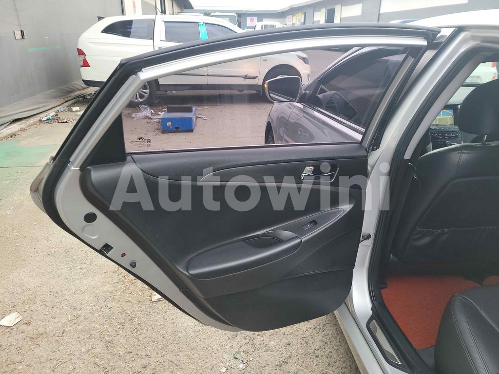 2014 HYUNDAI YF SONATA THE BRILLIANT SMART KEY COOL SEAT AT - 12