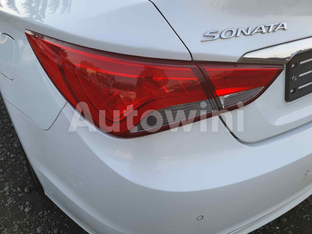 2013 HYUNDAI YF SONATA LPG - 17